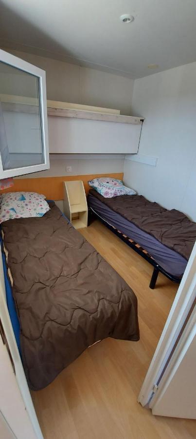 Mobil Home Au Coeur De Broceliande Paimpont Buitenkant foto